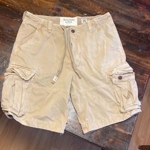 Abercrombie and fitch size 36 w